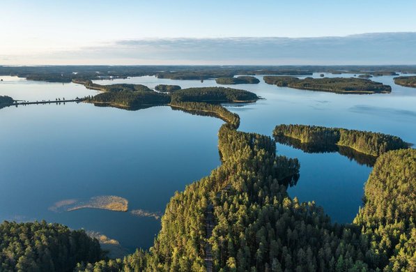 Der unendliche Saimaa-See - Foto: IMAGO / Pond5 Images